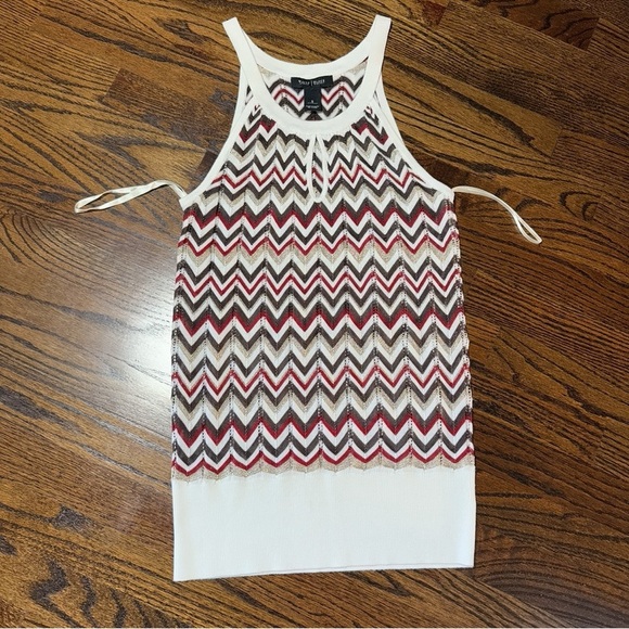 White House Black Market Zigzag Patterned Sleeveless Top Size Small - Picture 1 of 4